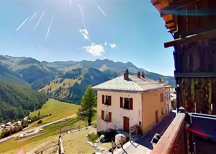 Casa-La Lobio Foot Of The Slopes Breathtaking Views 4P