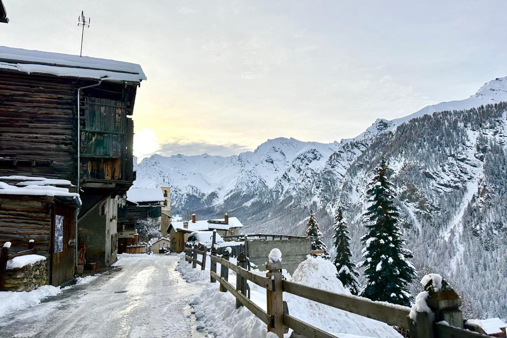 Casa-la Lobio Foot Of The Slopes Breathtaking Views 4p Appartement *