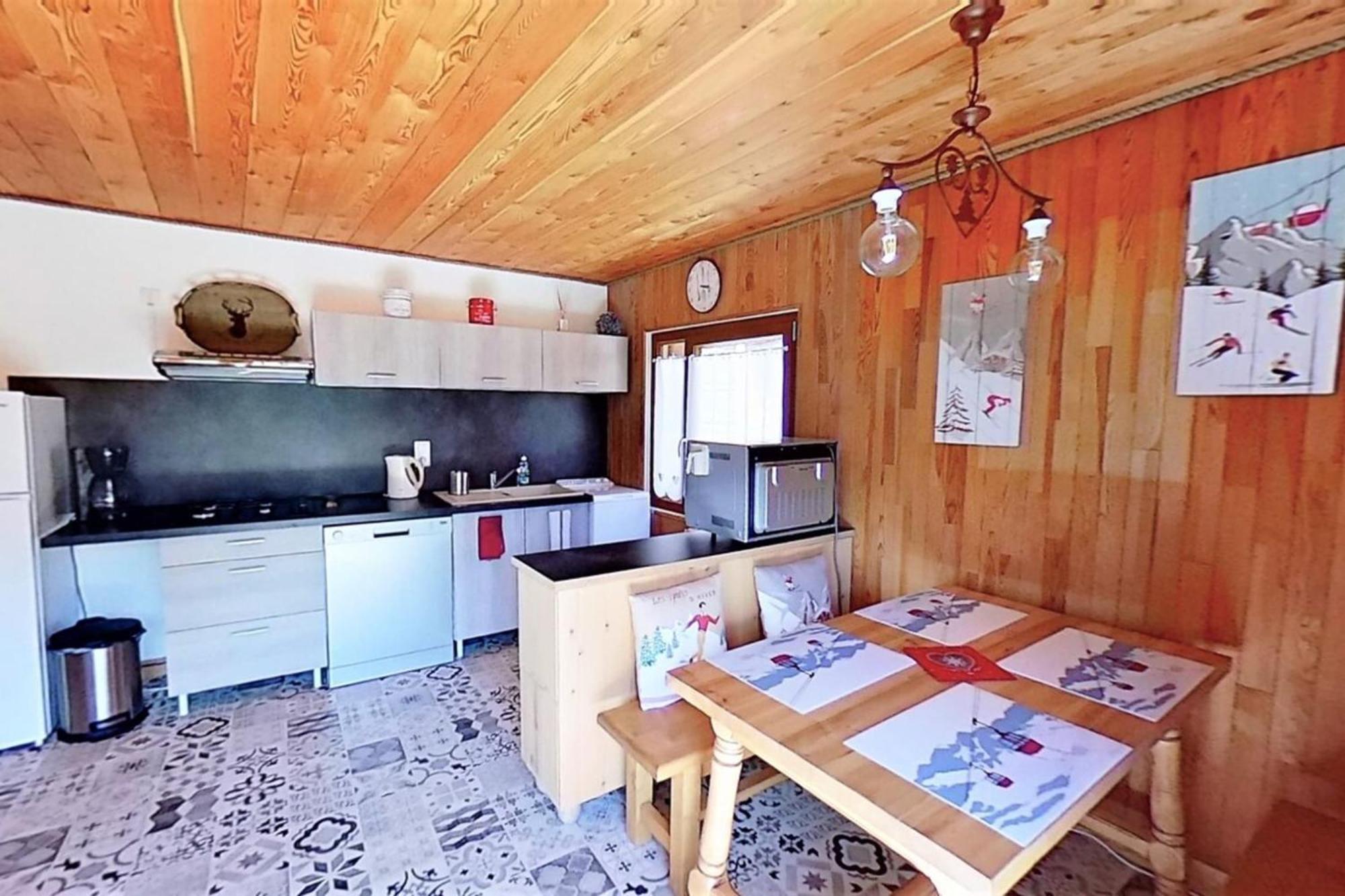 Casa-la Lobio Foot Of The Slopes Breathtaking Views 4p Appartement *